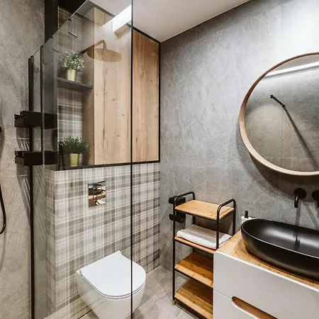 Rentes 15 Apartment *