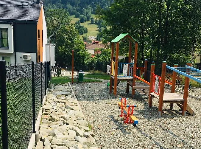 דירה Rentes 15 *